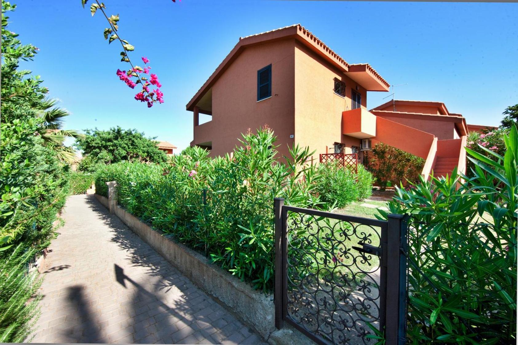 Villette Marina Costa Rei Ngoại thất bức ảnh